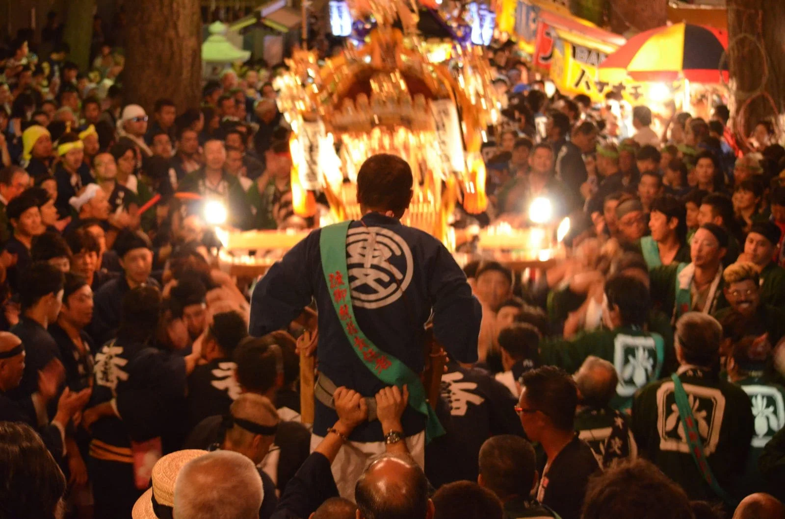 亀有香取神社 境内