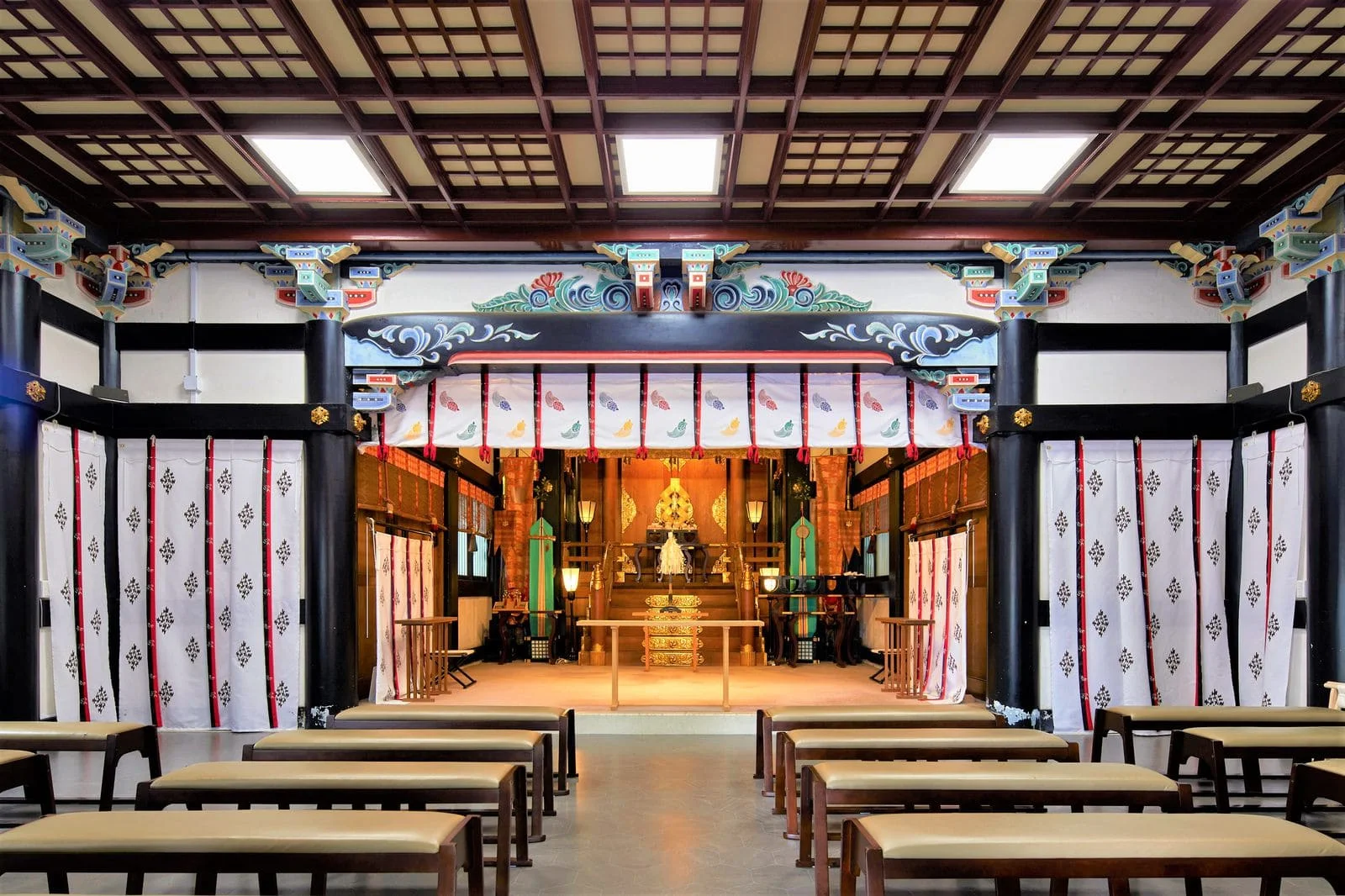 亀有香取神社 境内